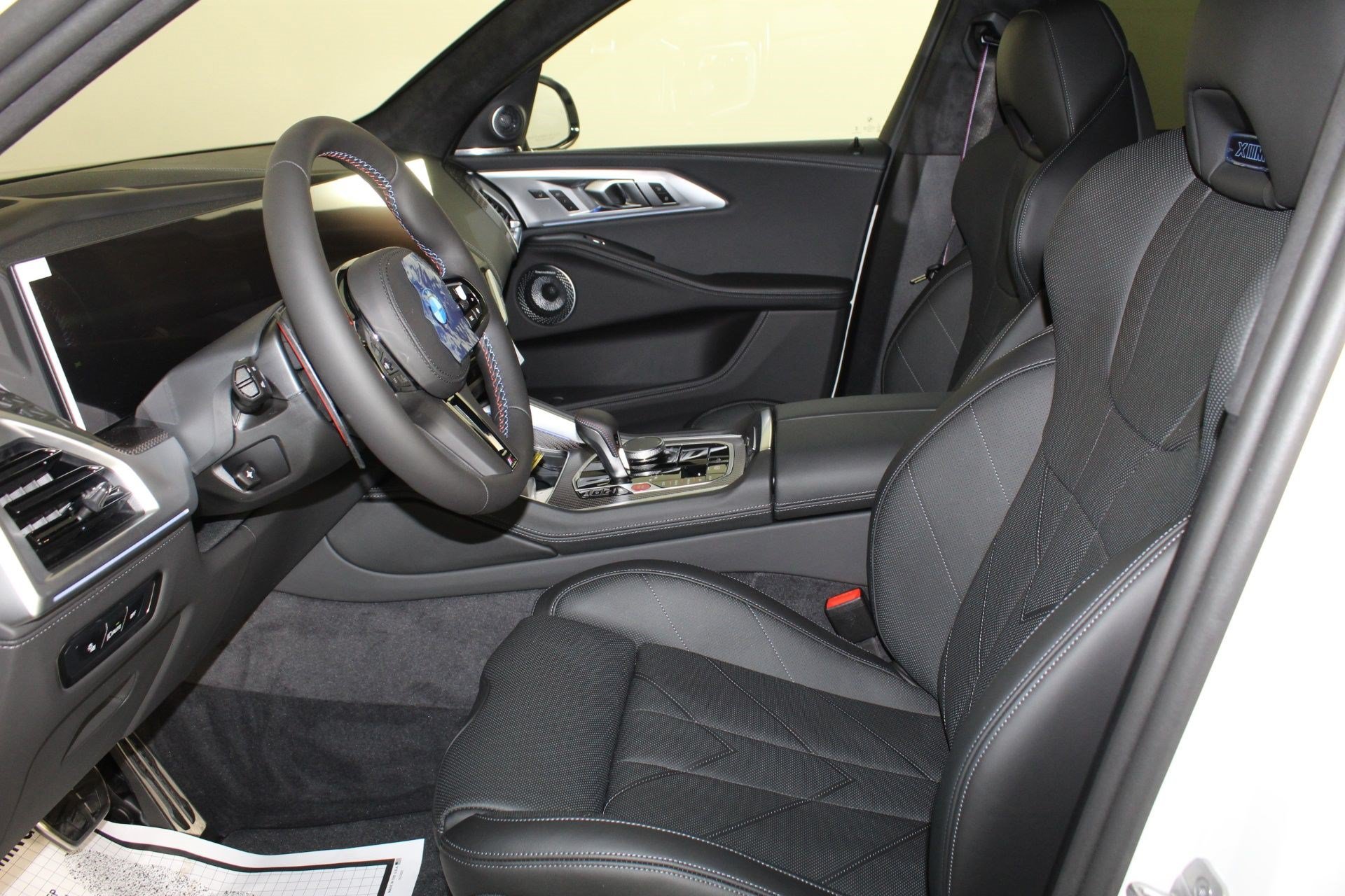 Used 2026 BMW XM Label Red AWD/4WD image 5