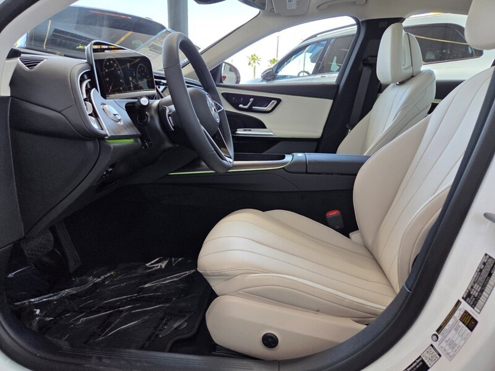 New 2026 Mercedes-Benz E 350 4MATIC Sedan image 11