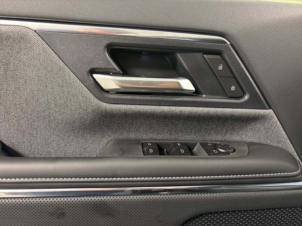 New 2026 GMC Sierra EV Elevation image 18