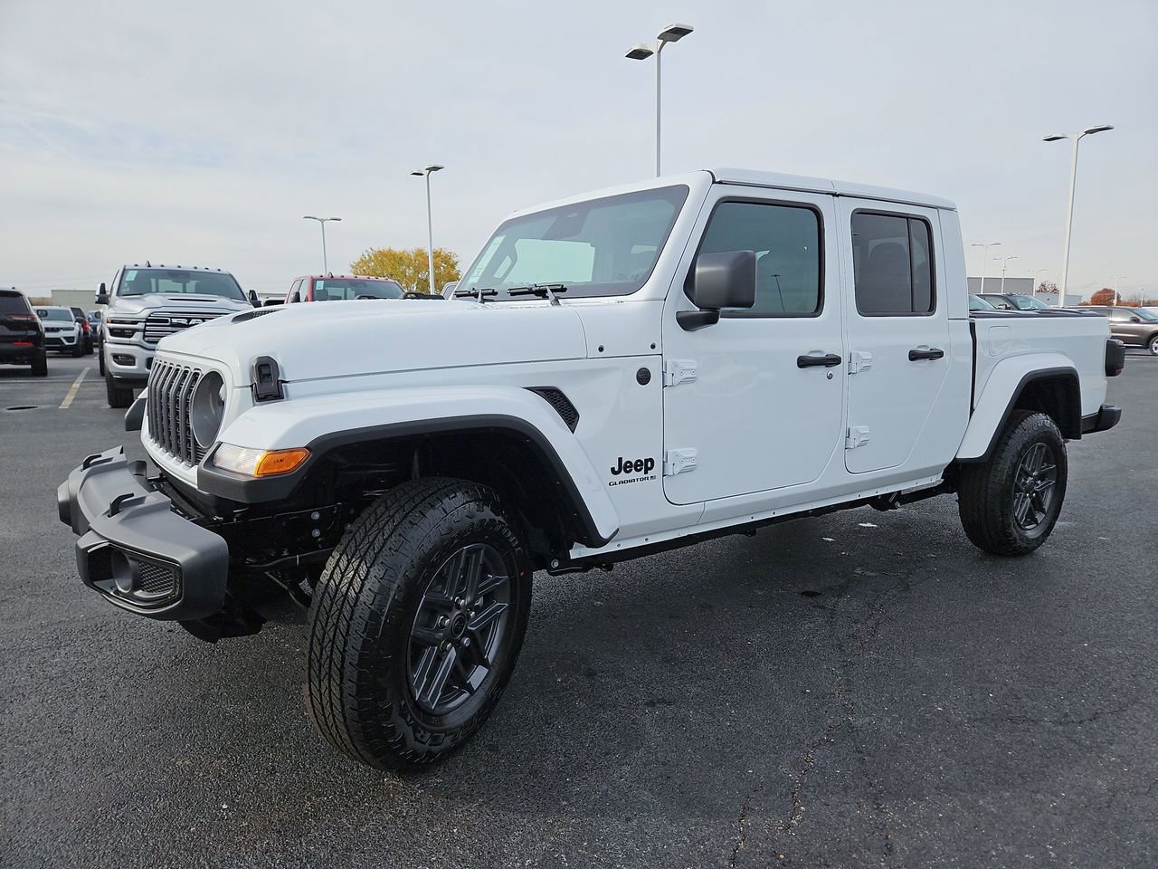 New 2026 Jeep Gladiator Sport image 3