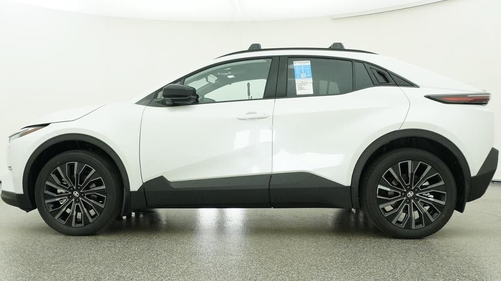 New 2026 Toyota C-HR AWD/4WD image 19