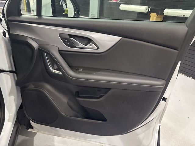 Used 2025 Chevrolet Blazer LT w/ Convenience Package image 34