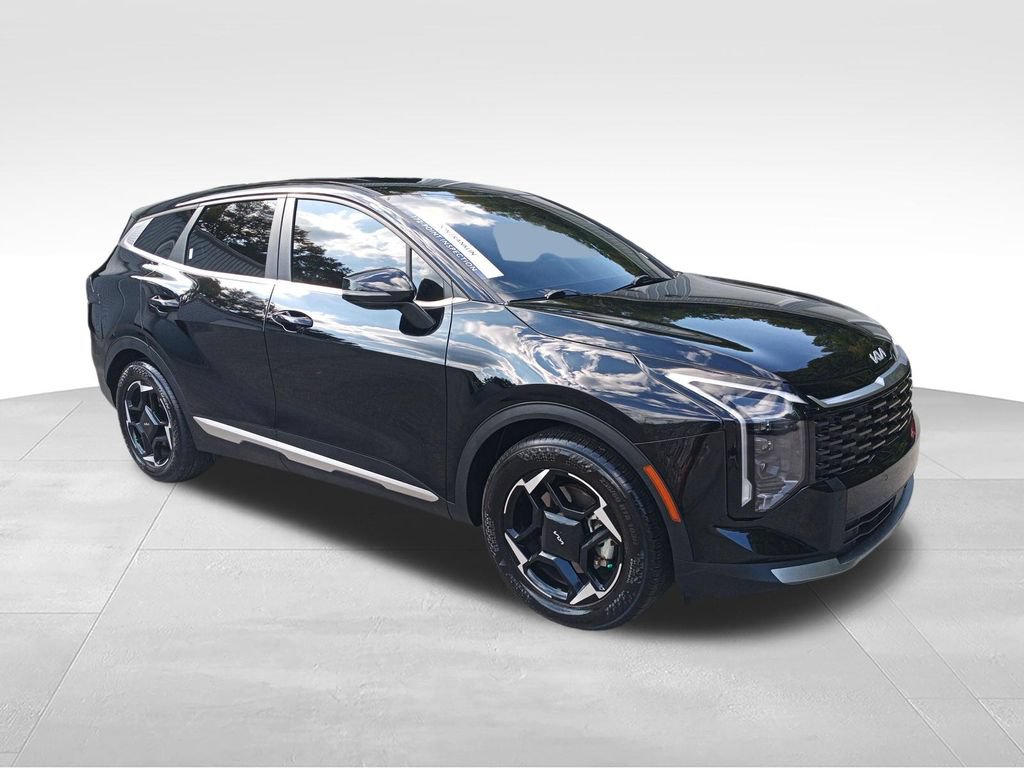 Used 2026 Kia Sportage EX FWD image 9