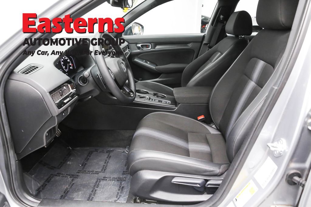 Used 2025 Honda Civic Sport image 14