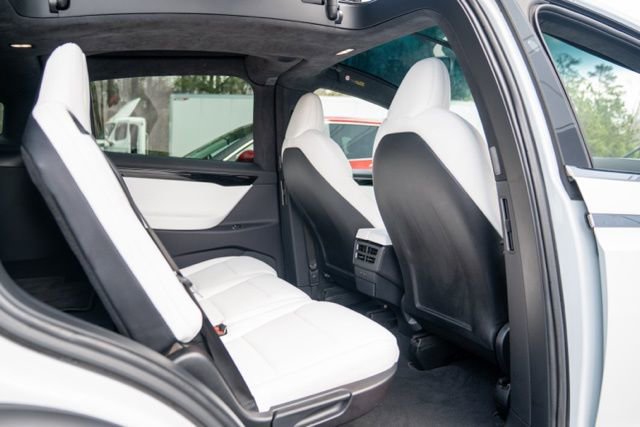 Used 2020 Tesla Model X Long Range image 47