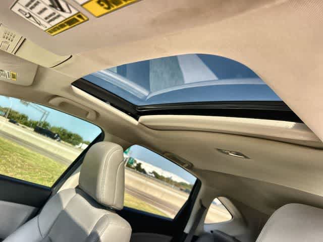 Used 2016 Honda CR-V Touring image 32