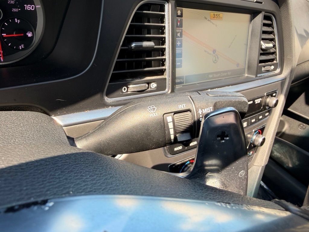 Used 2017 Hyundai Sonata Limited 2.0T FWD image 18