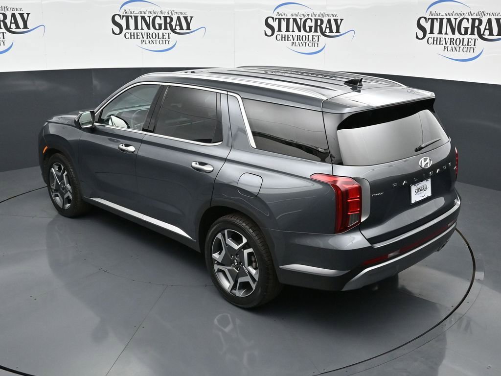 Used 2024 Hyundai Palisade SEL w/ Premium Package image 13