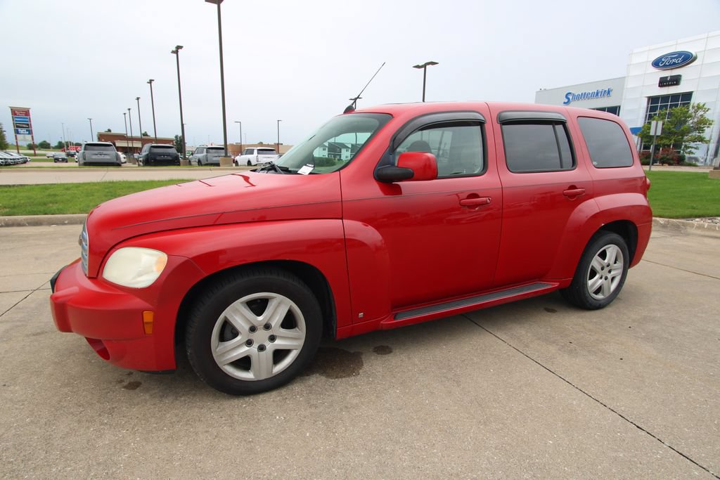 Used 2009 Chevrolet HHR LT FWD image 18
