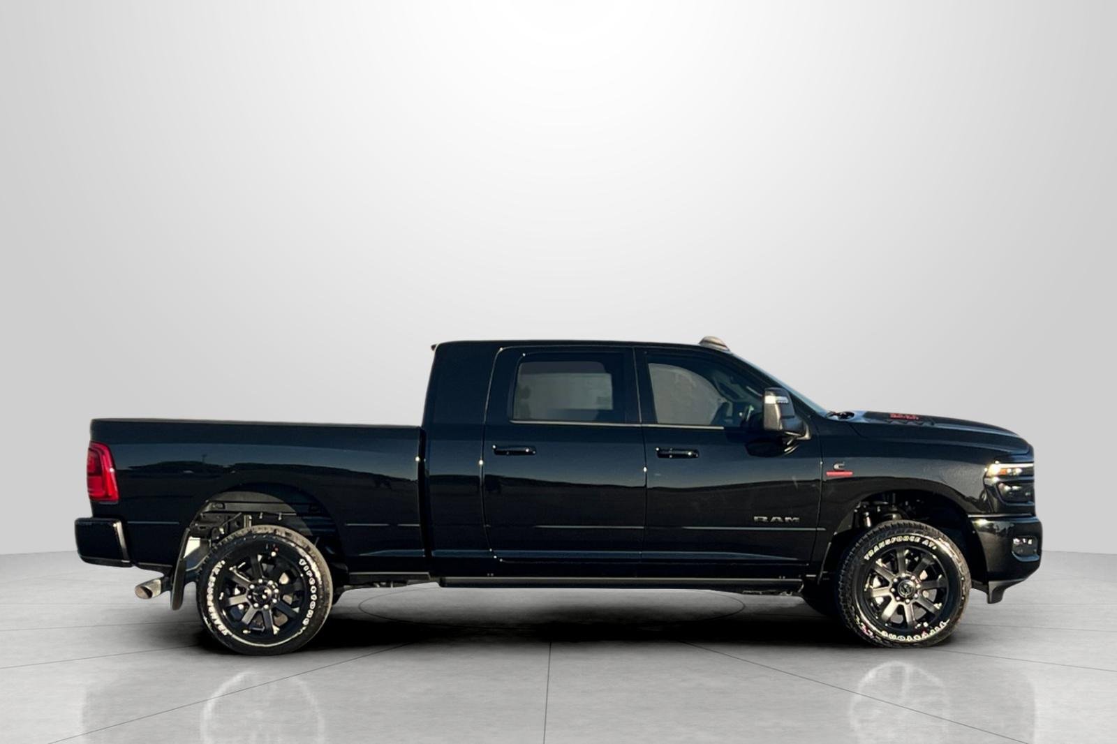 New 2026 RAM 2500 Laramie image 4