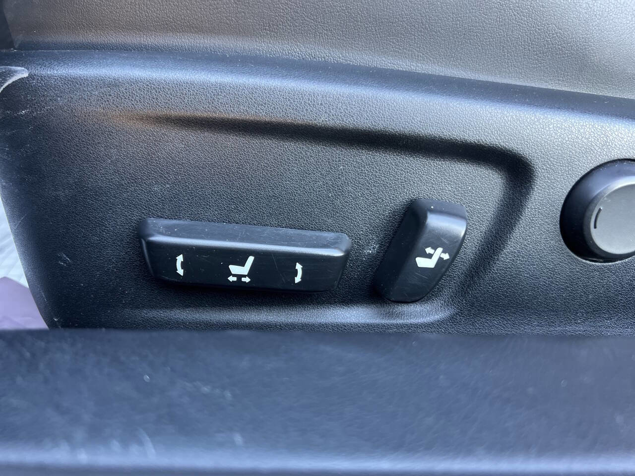 Used 2016 Lexus RC 200t image 11