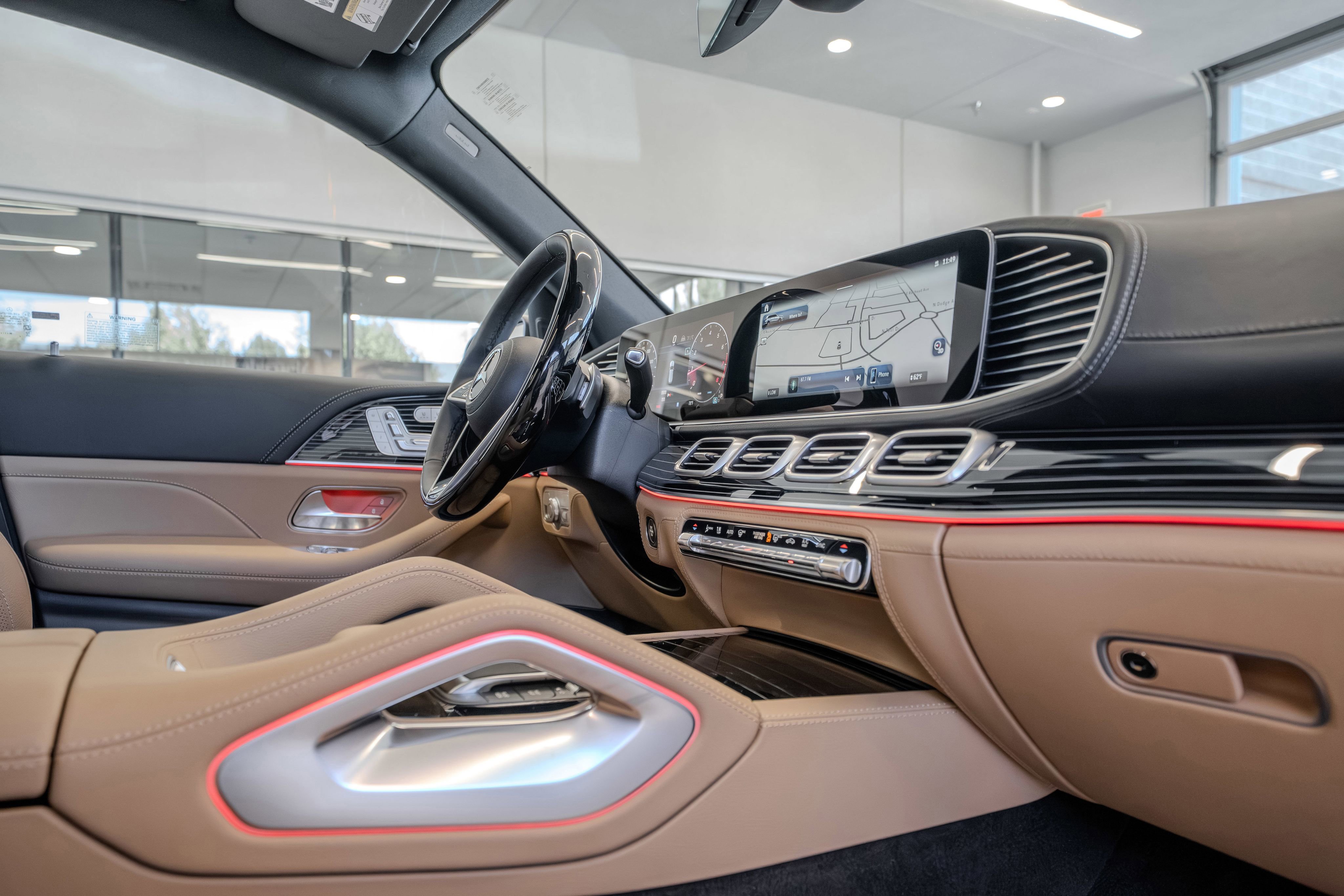 New 2026 Mercedes-Benz GLS 580 4MATIC image 18