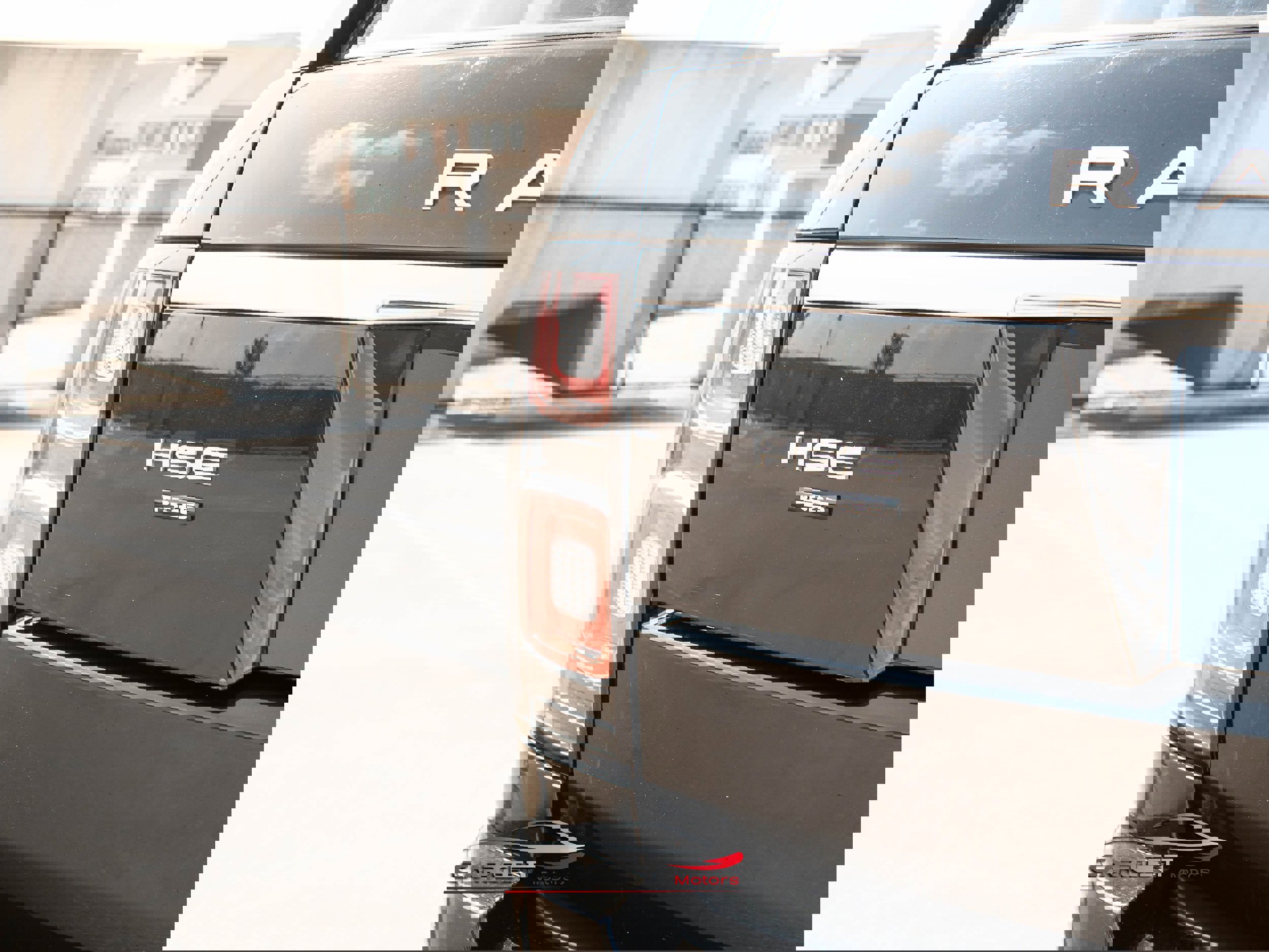 Used 2020 Land Rover Range Rover HSE image 48