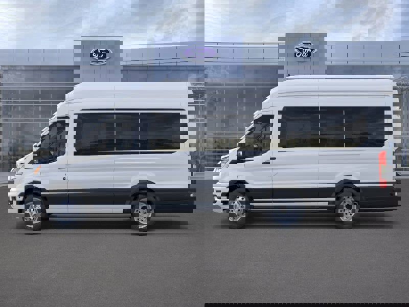 New 2025 Ford Transit 350 XLT image 3
