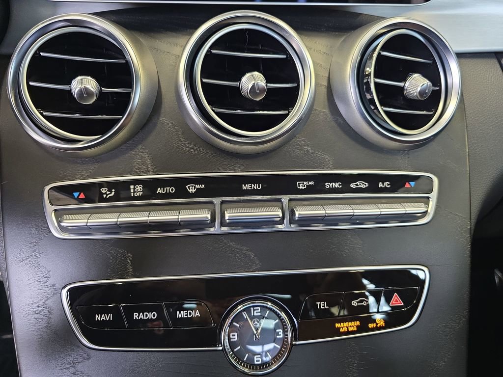 Used 2019 Mercedes-Benz C 300 Sedan image 26