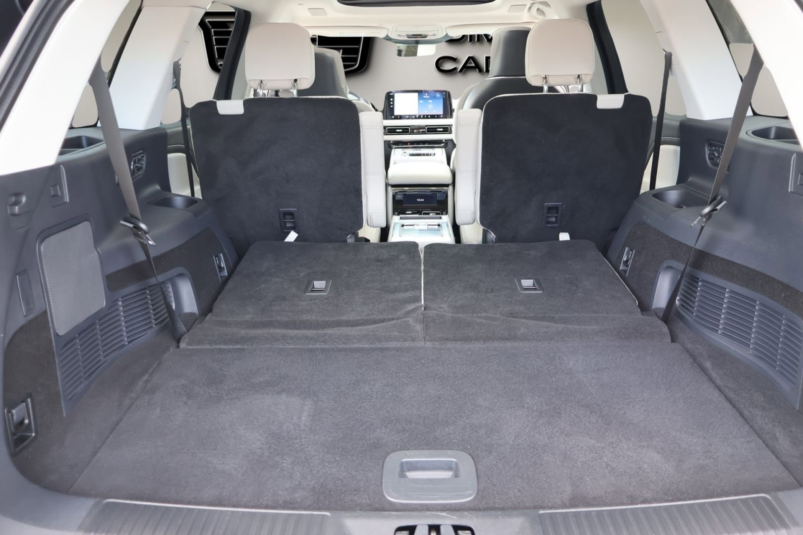 Used 2025 Lincoln Aviator Reserve w/ Luxury Package AWD/4WD image 20