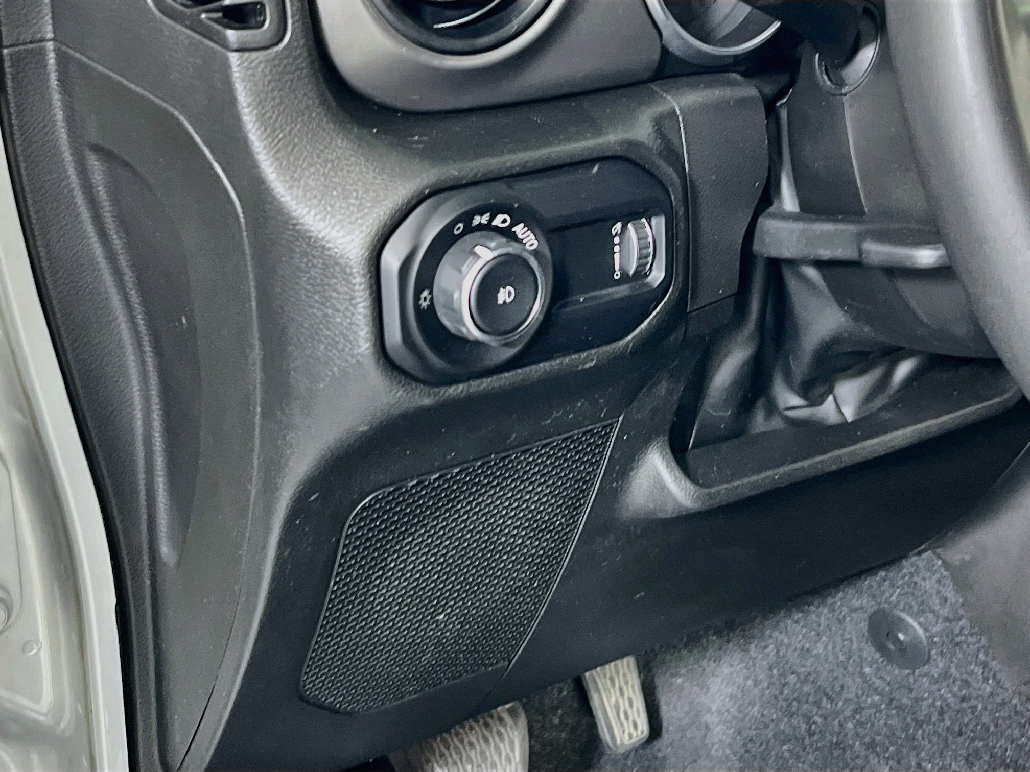 Used 2023 Jeep Wrangler Unlimited Sport AWD/4WD image 10