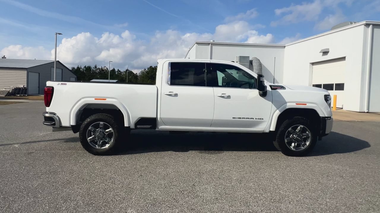 New 2026 GMC Sierra 2500 SLE w/ SLE Value Package; AWD/4WD image 42