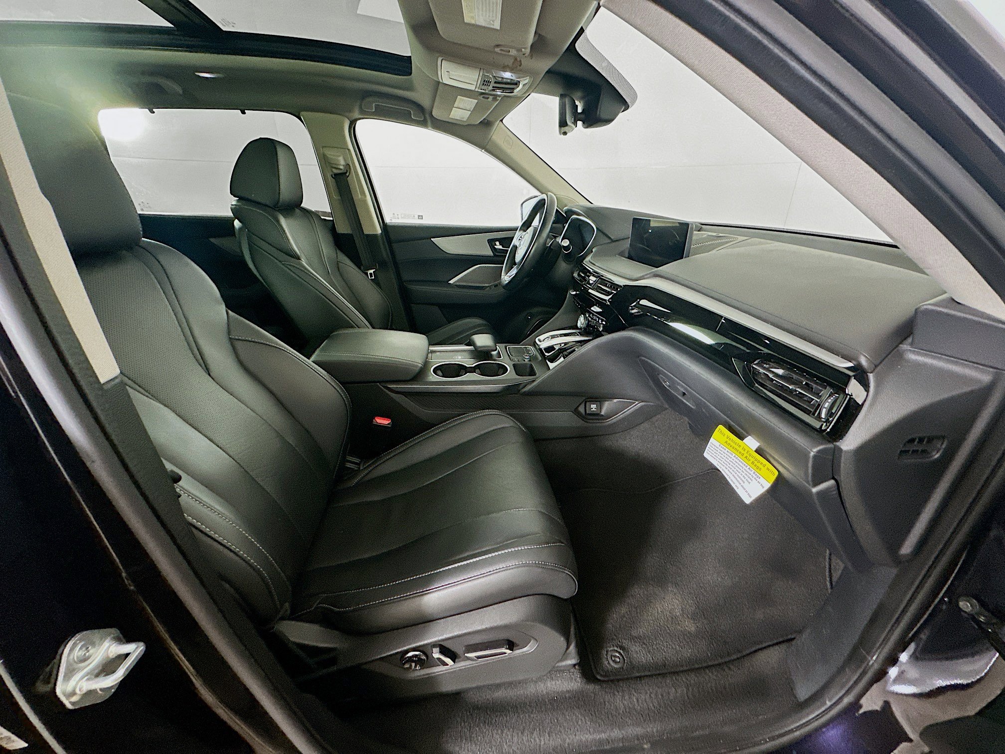Used 2023 Acura MDX SH-AWD w/ Technology Package image 34