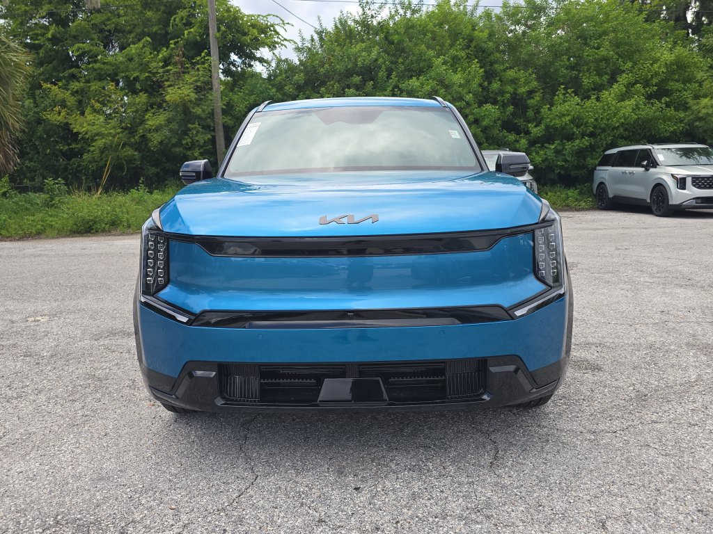 New 2026 Kia EV9 Land w/ Nightfall Edition Package AWD/4WD image 3
