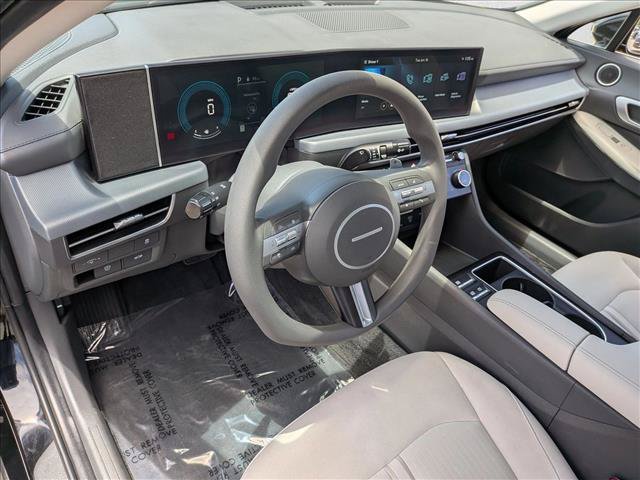Used 2024 Hyundai Sonata SEL FWD image 9