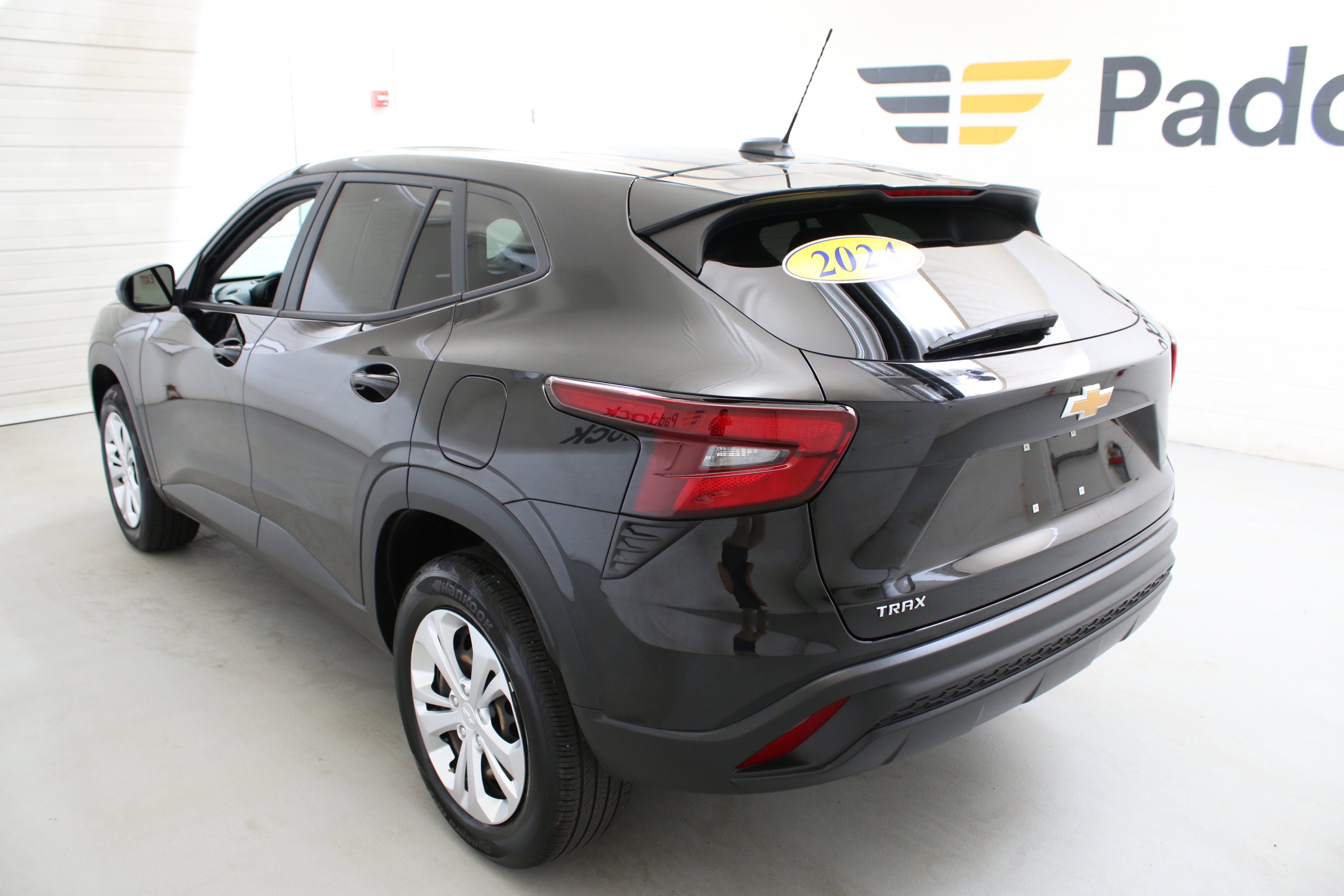 Used 2024 Chevrolet Trax LS FWD image 7