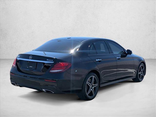 Used 2020 Mercedes-Benz E 450 4MATIC Sedan w/ Parking Assistance Package image 5
