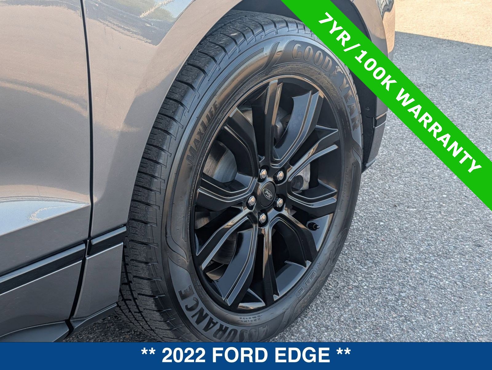 Certified 2022 Ford Edge SE w/ Black Appearance Package image 12