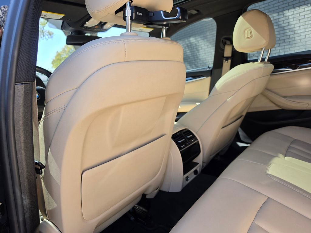 Used 2018 BMW 530e 530e iPerformance image 37