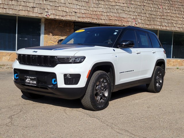 Used 2024 Jeep Grand Cherokee Trailhawk w/ Advanced Protech Group II