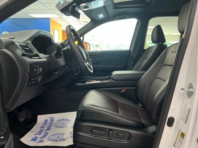 Used 2025 Honda Ridgeline Black Edition image 18