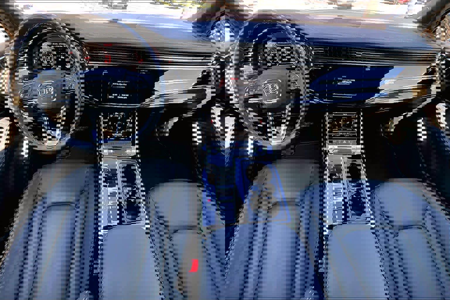 Used 2025 Audi Q7 2.0T Premium Plus image 16