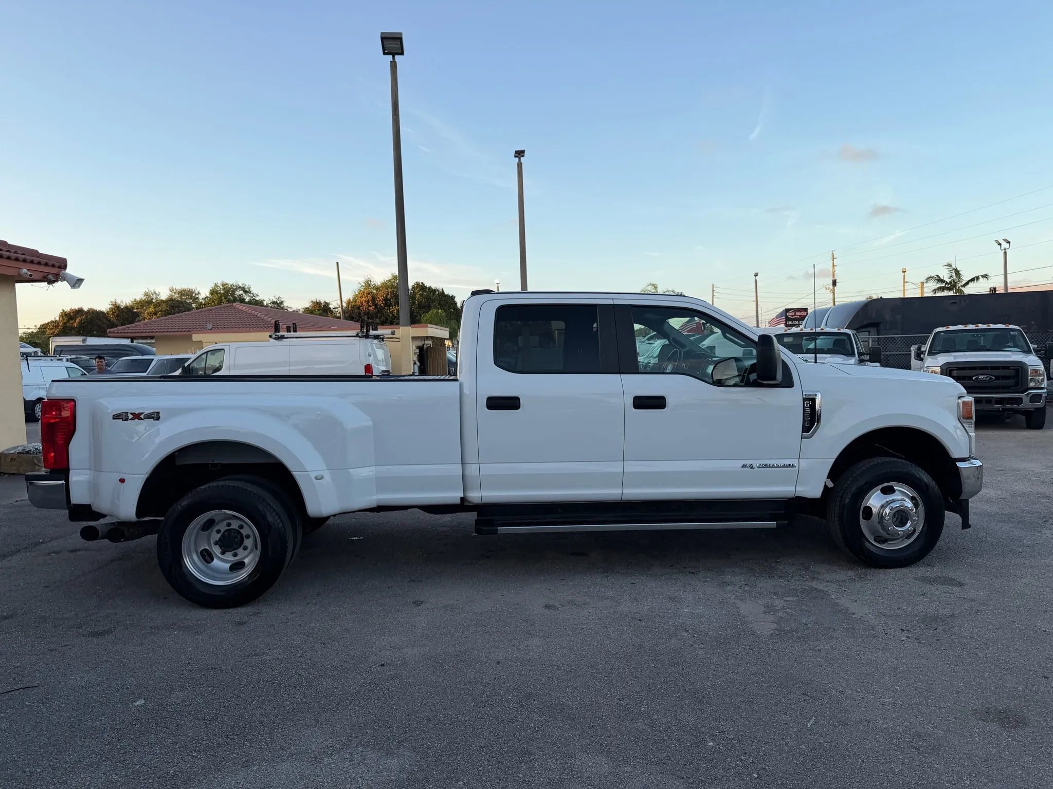 Used 2021 Ford F350 XL w/ STX Appearance Package AWD/4WD image 8