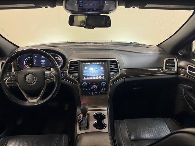 Used 2016 Jeep Grand Cherokee Overland image 29