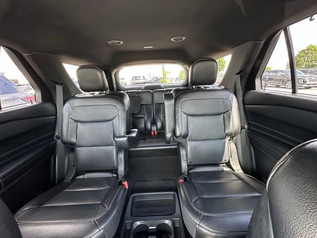 Used 2020 Ford Explorer Limited AWD/4WD image 36