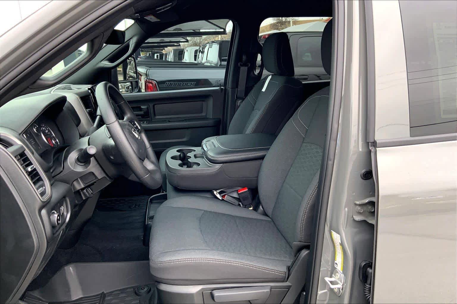 New 2026 RAM 2500 Warlock AWD/4WD image 7
