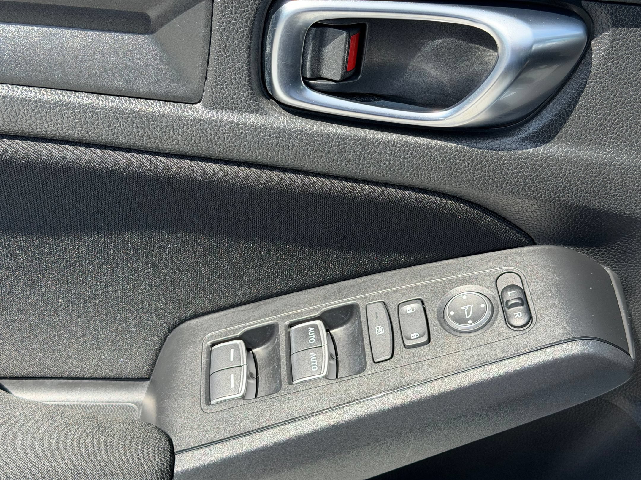 Used 2022 Honda Civic Sport image 32