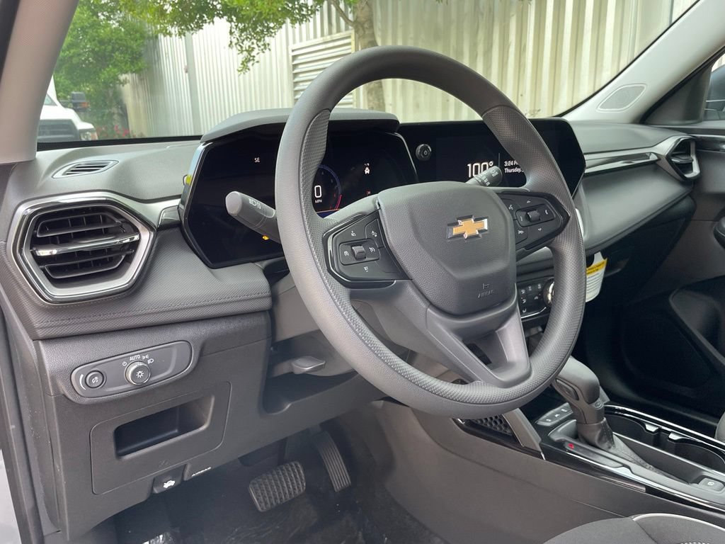New 2026 Chevrolet TrailBlazer LS w/ LS Convenience Package FWD image 10