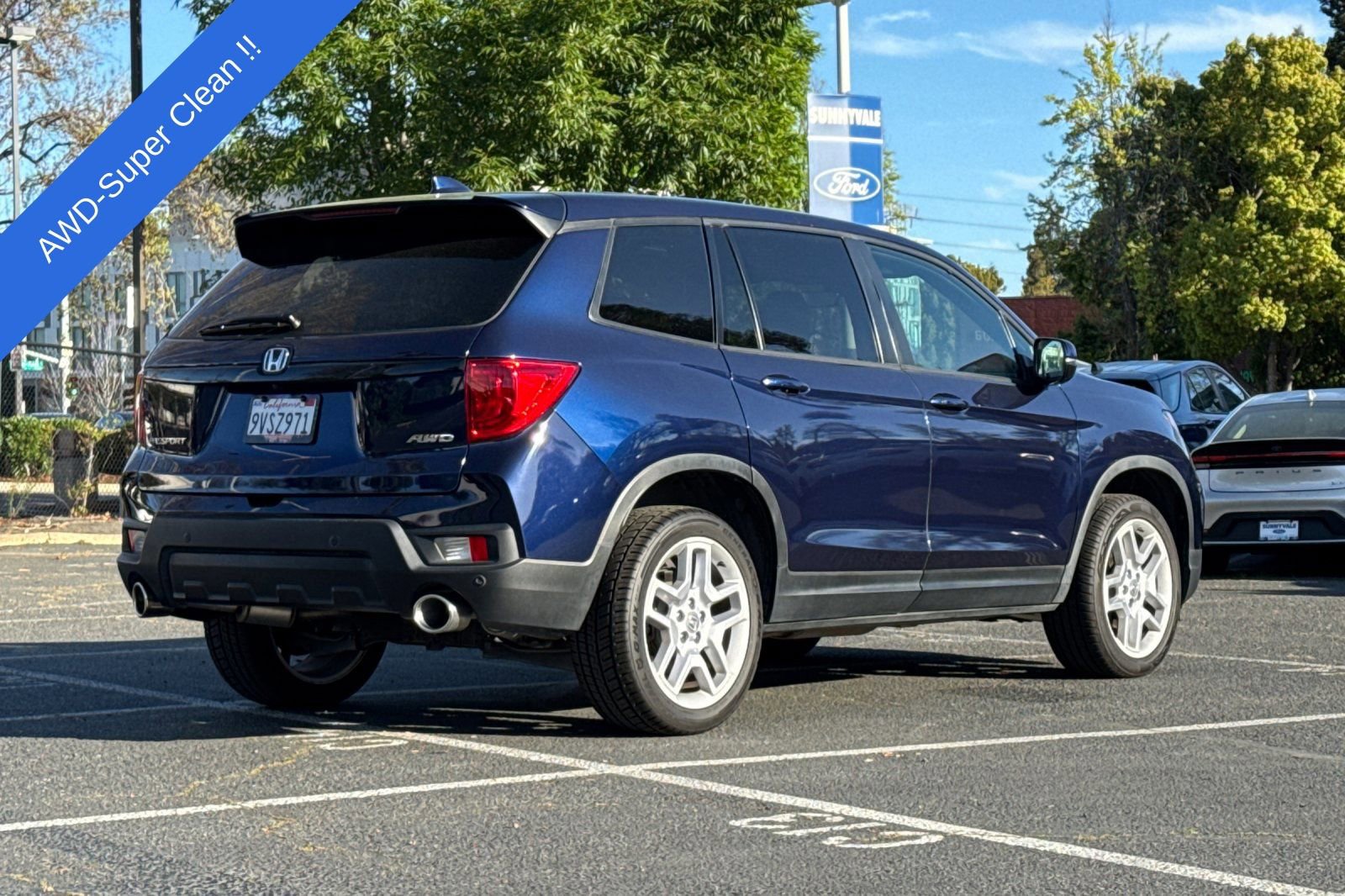 Used 2024 Honda Passport EX-L image 4