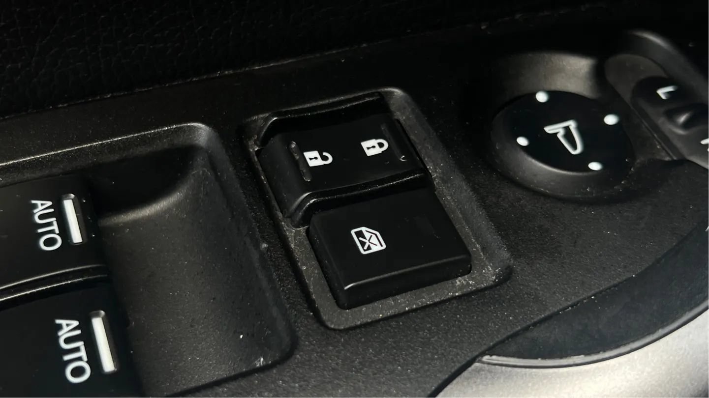 Used 2016 Honda Accord EX-L image 40