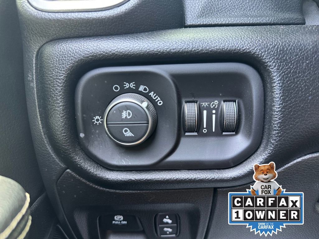 Used 2022 RAM 1500 Laramie AWD/4WD image 33
