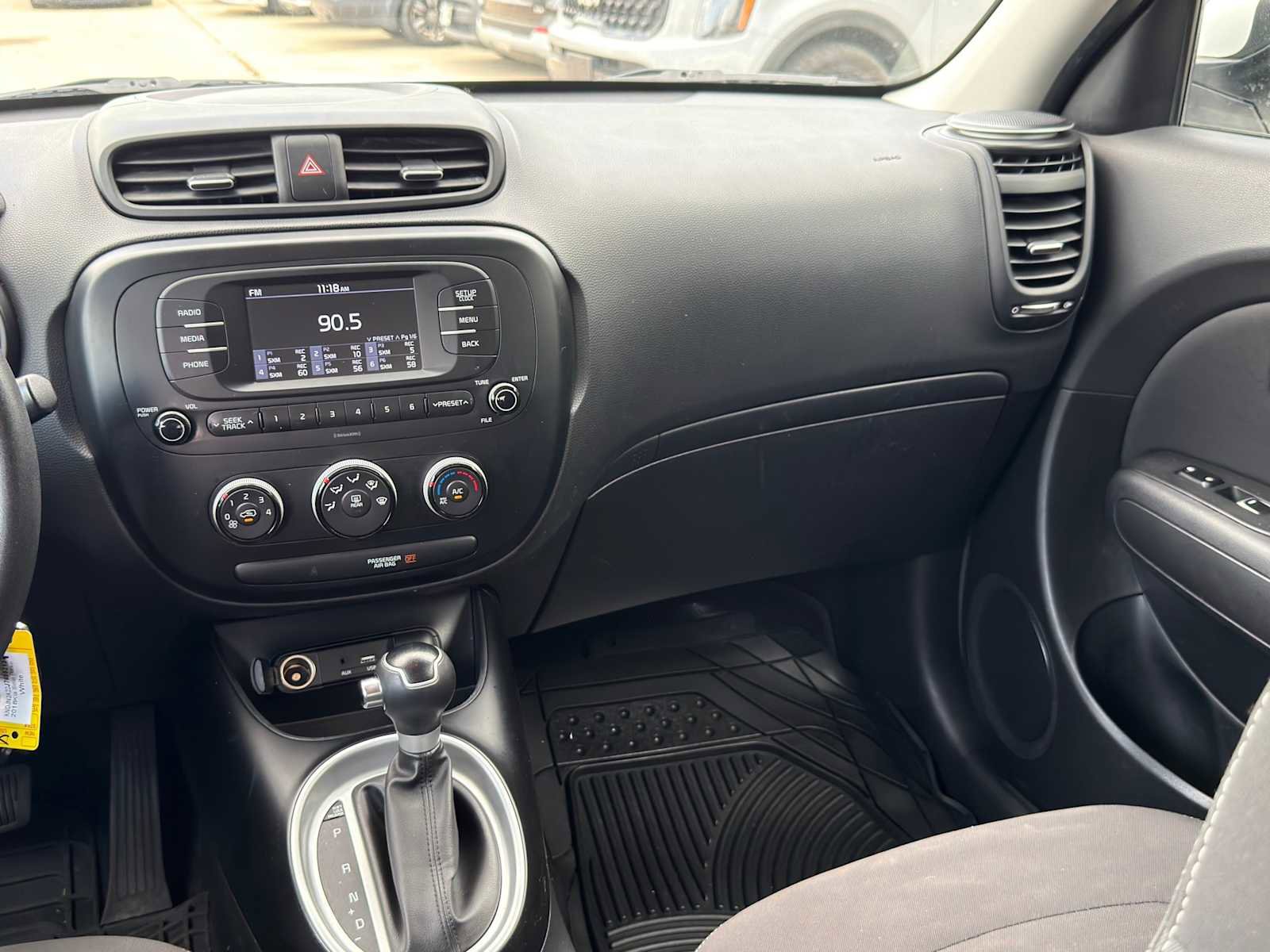 Used 2018 Kia Soul image 25