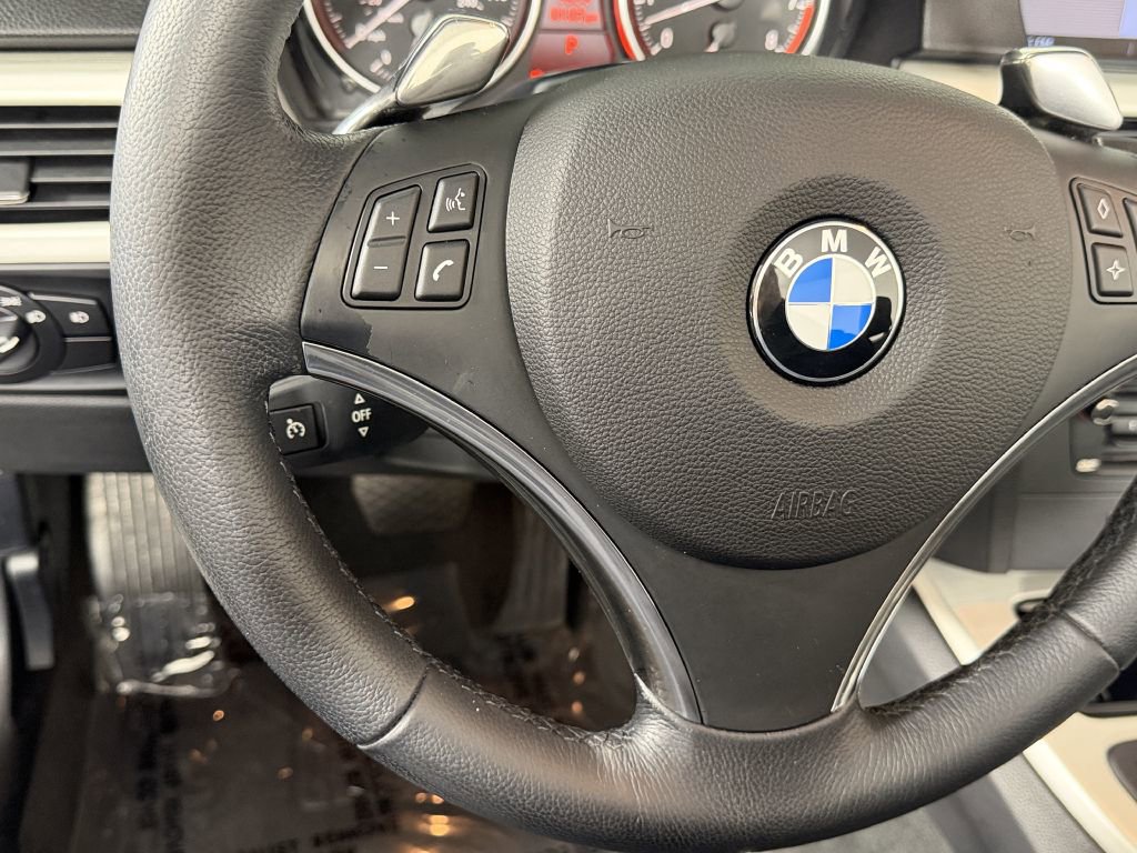 Used 2008 BMW 335i Convertible w/ Premium Pkg RWD image 26
