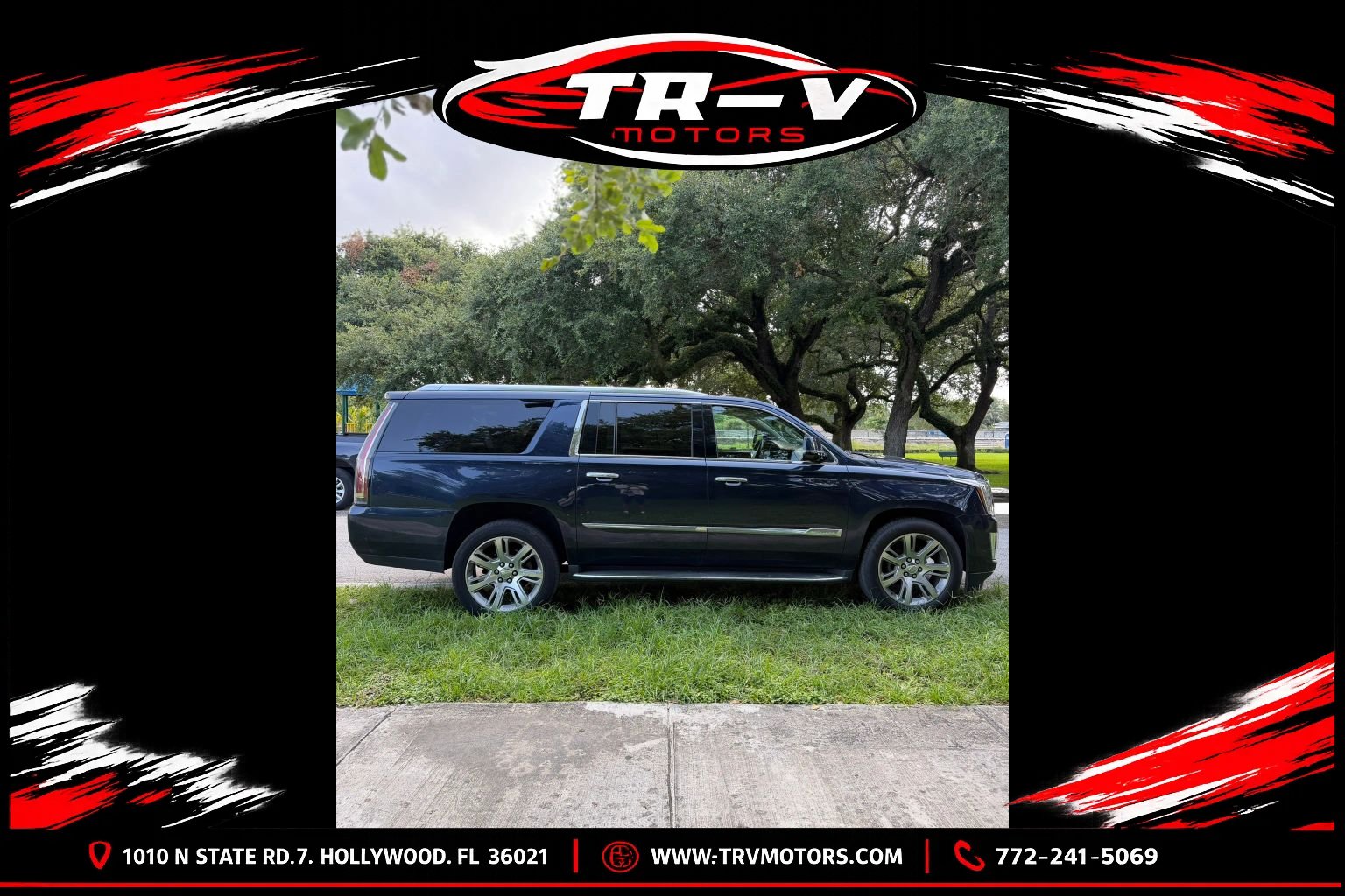 Used 2017 Cadillac Escalade ESV Luxury AWD/4WD image 3