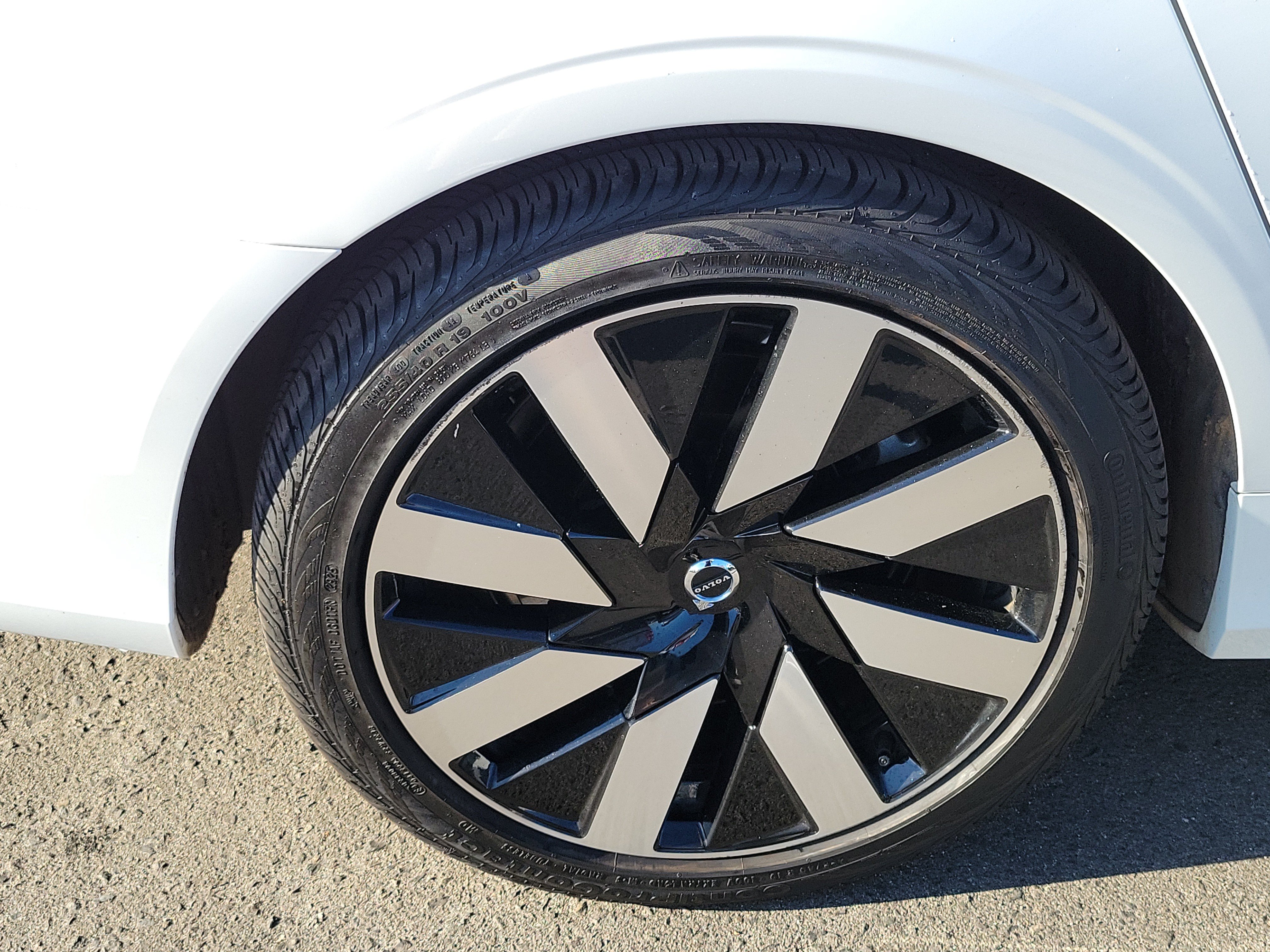 Used 2023 Volvo S90 T8 Ultimate AWD/4WD image 23