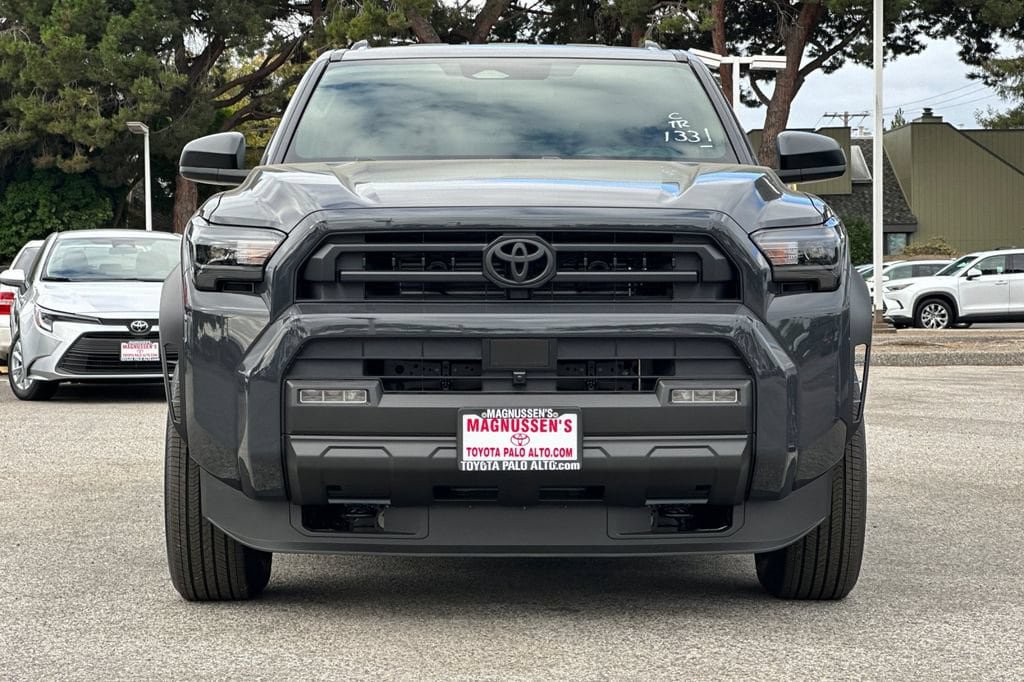 New 2026 Toyota 4Runner SR5 AWD/4WD image 3