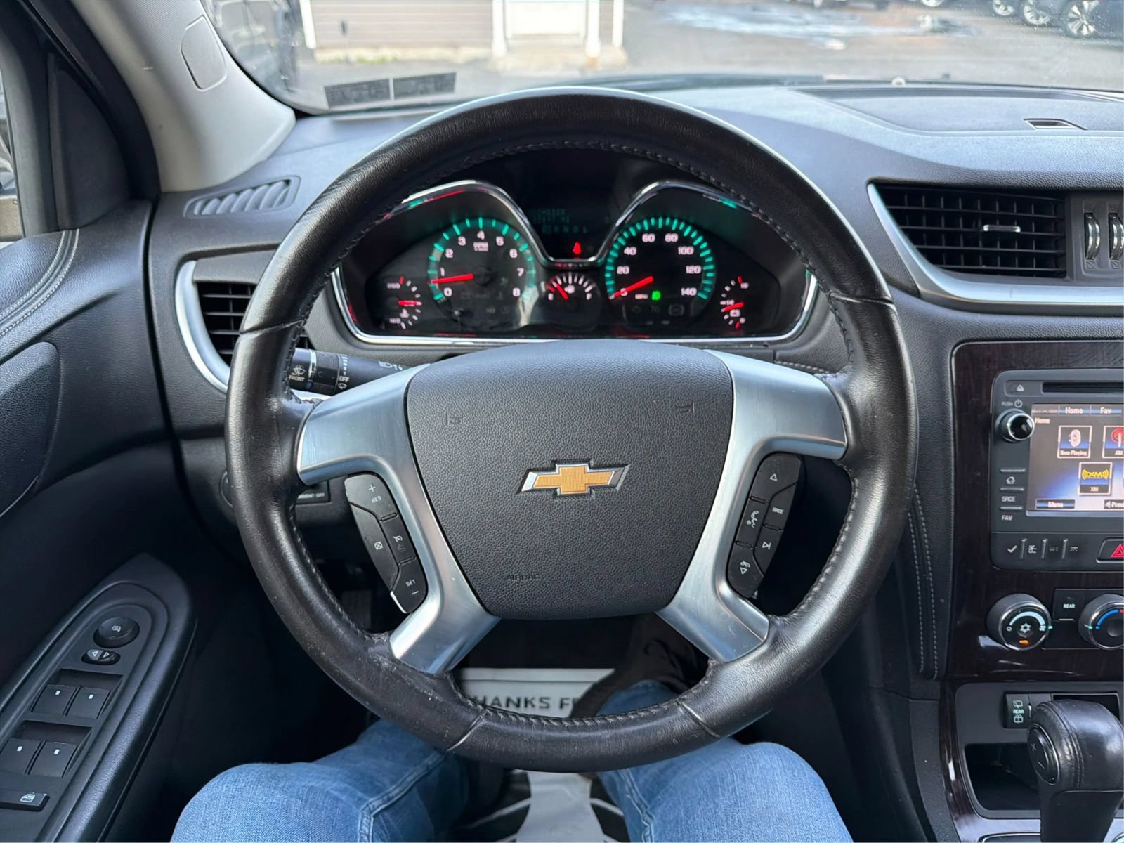 Used 2015 Chevrolet Traverse LT FWD image 20