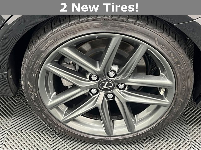 Used 2018 Lexus IS 350 image 5