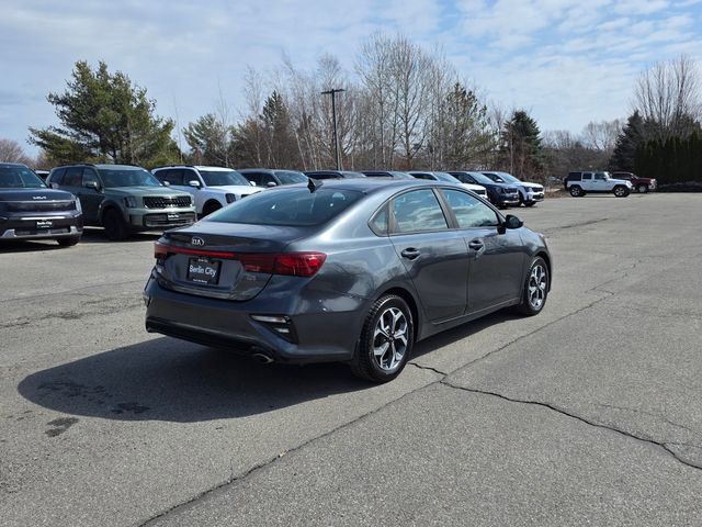 Used 2019 Kia Forte LXS FWD image 8