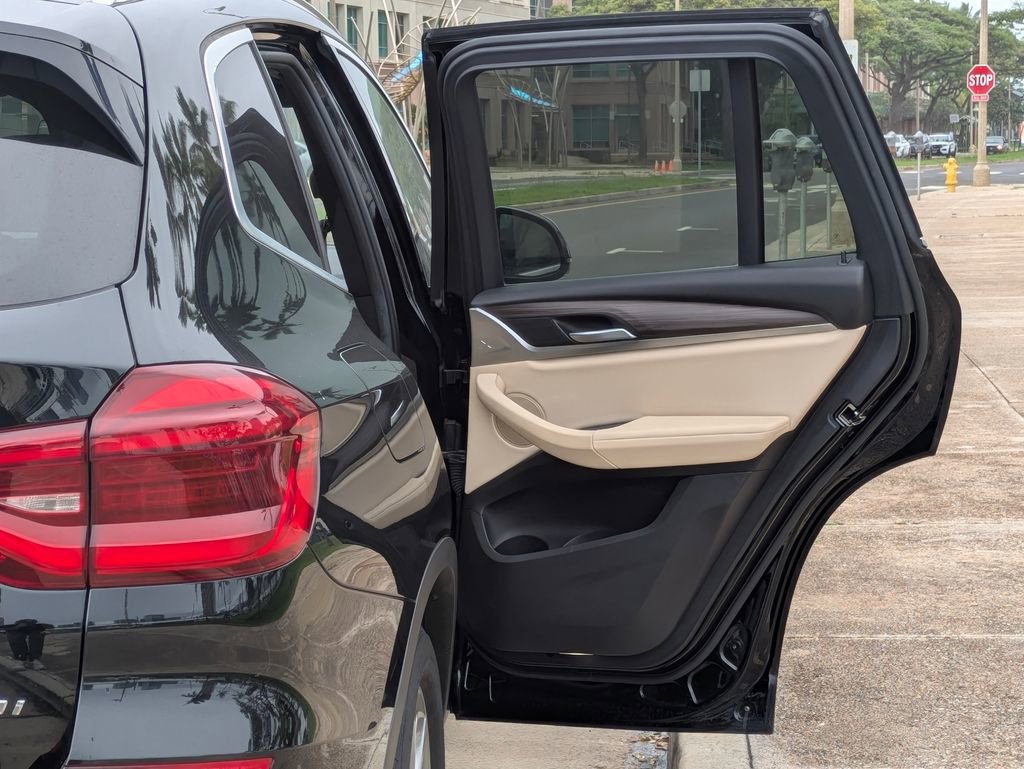 Used 2019 BMW X3 sDrive30i RWD image 11